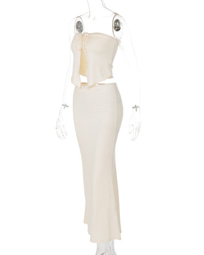Well Tailored Top with a Graceful Silhouette