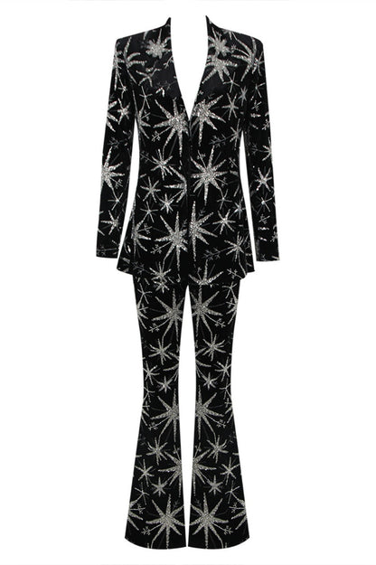 Well Tailored Garment with a Graceful Silhouette