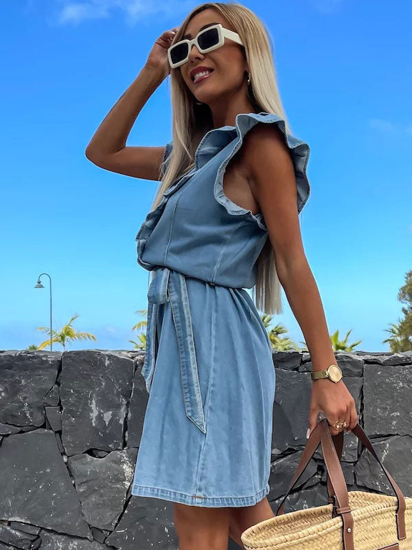 Beautifully Crafted Dress in a Classic Style
