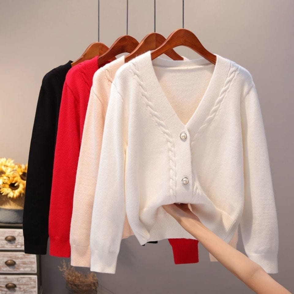 Beautifully Finished Cardigan in a Timeless Design