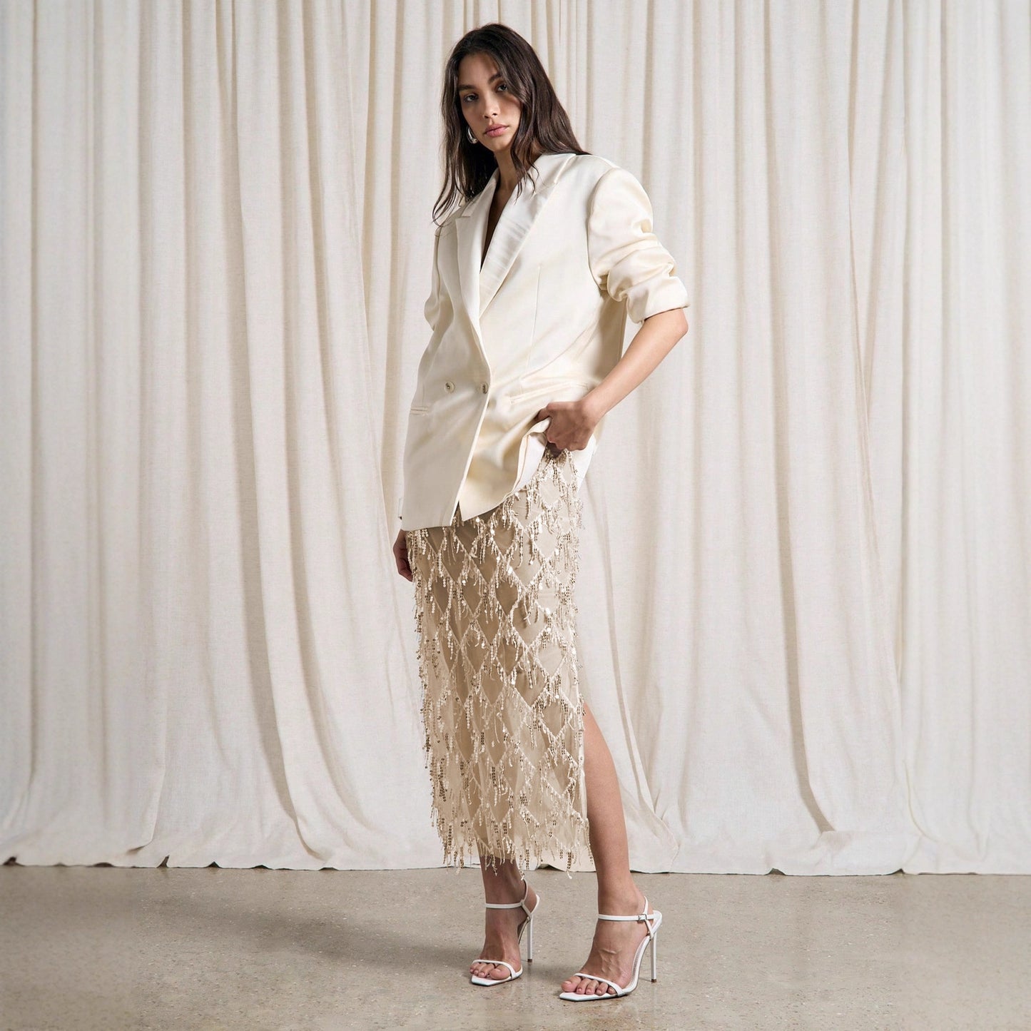 Well Tailored Garment with a Graceful Silhouette