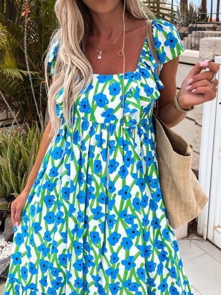 Sophisticated Dress with a Clean Classic Look