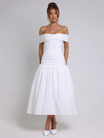 Well Tailored Dress with a Graceful Silhouette