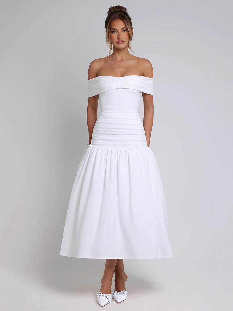 Well Tailored Dress with a Graceful Silhouette