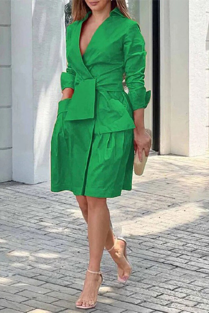 Effortlessly Elegant Dress with a Timeless Design