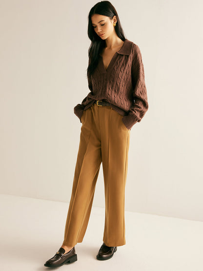 Effortlessly Elegant Pants with a Timeless Design