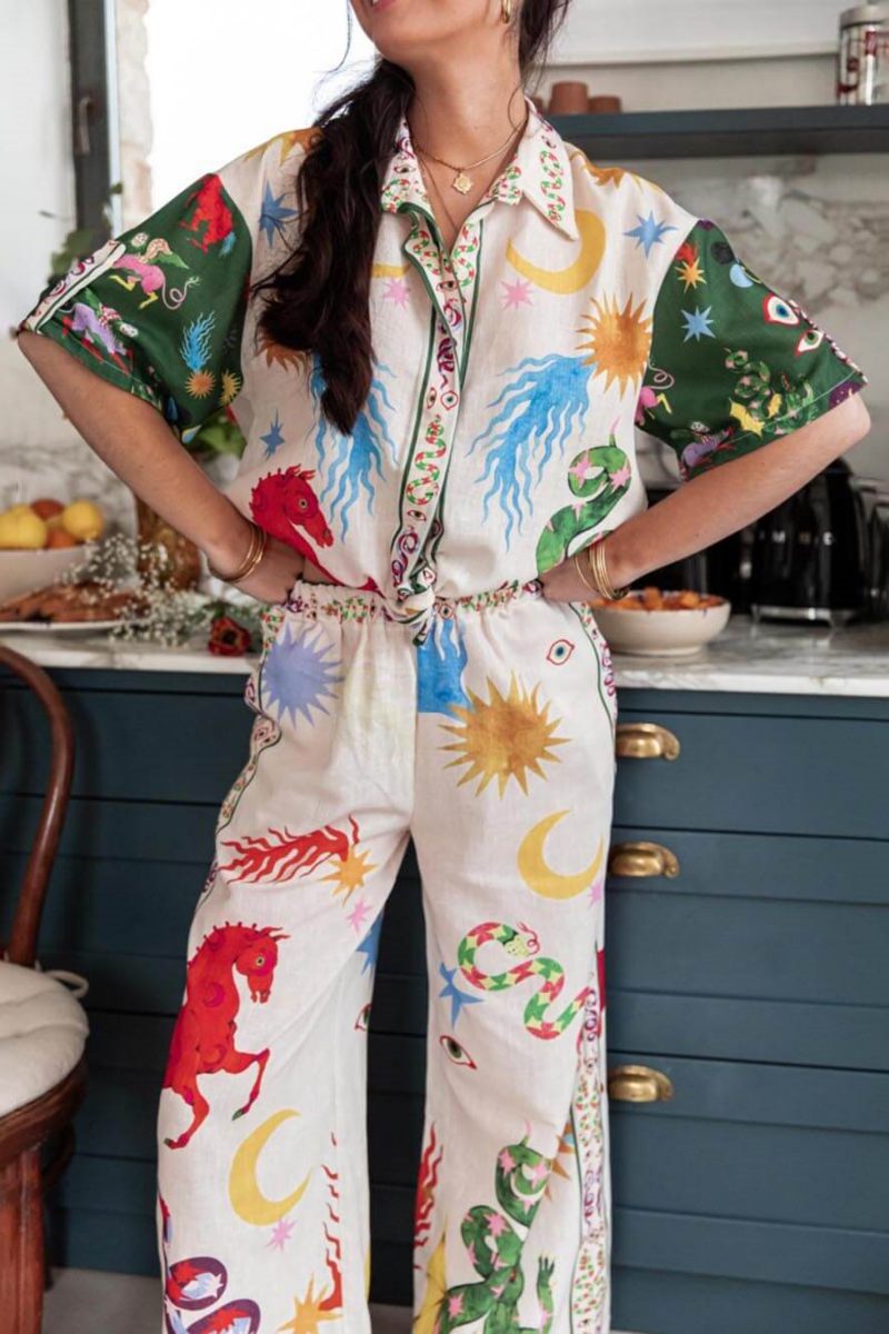 Classic Vintage Shirt with a Flattering Fit