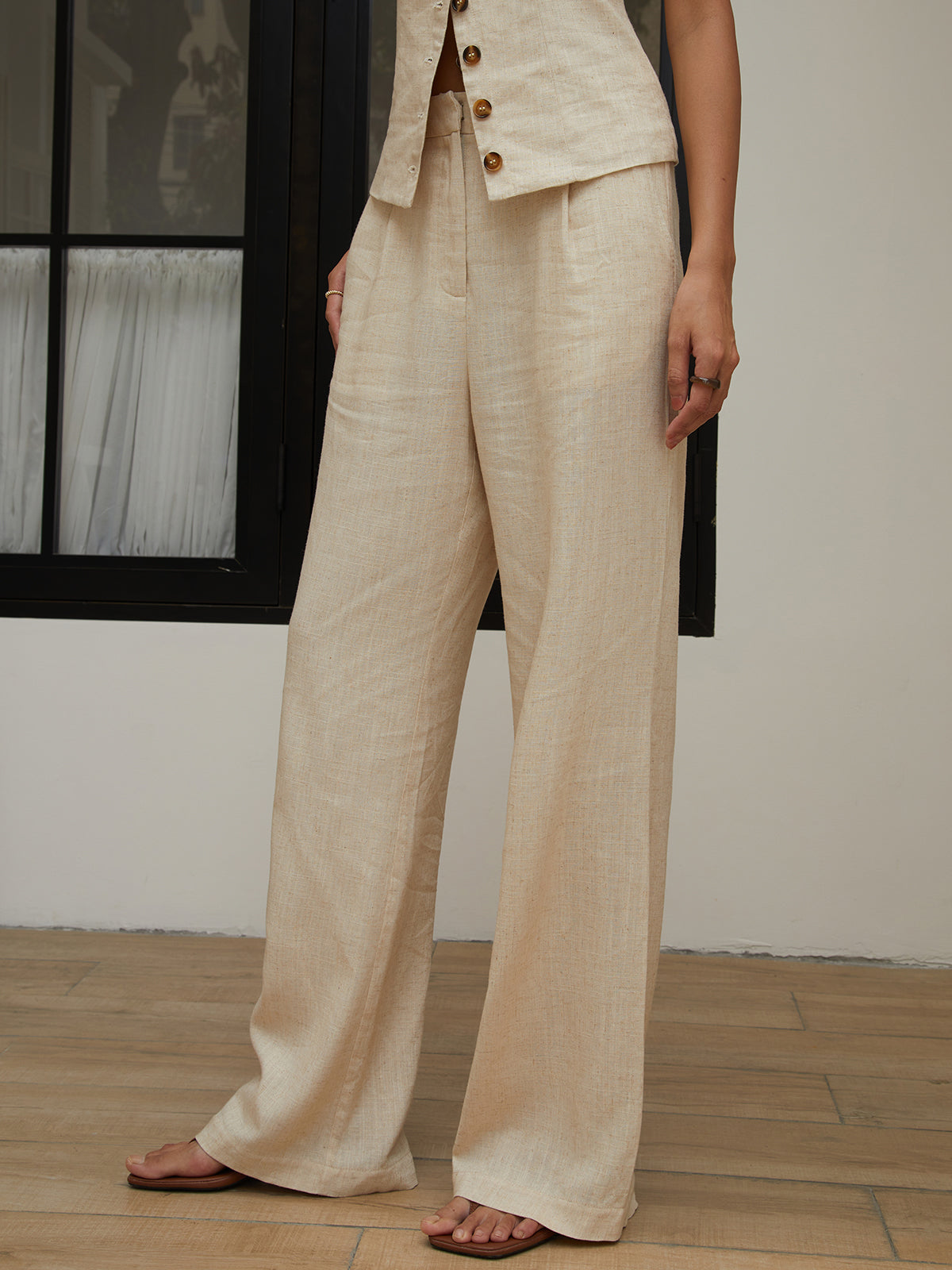 Polished Pants with an Effortless Classic Look