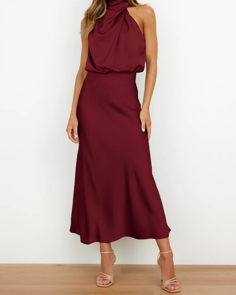 Gracefully Styled Dress for Any Occasion