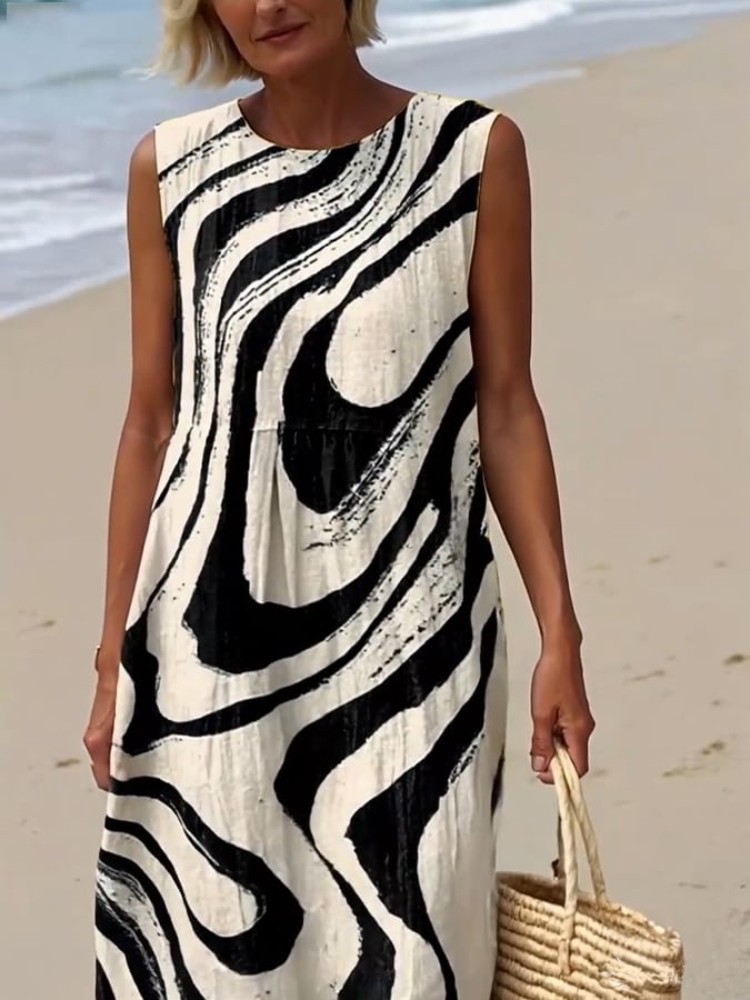 Classic Vintage Dress with a Flattering Fit