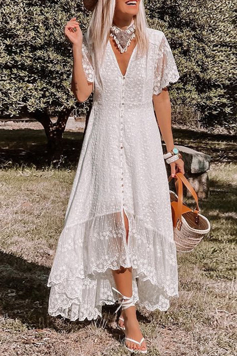 Gracefully Styled Dress for Any Occasion