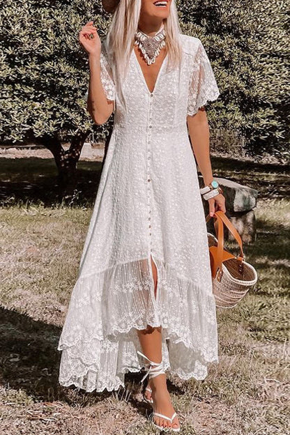 Gracefully Styled Dress for Any Occasion