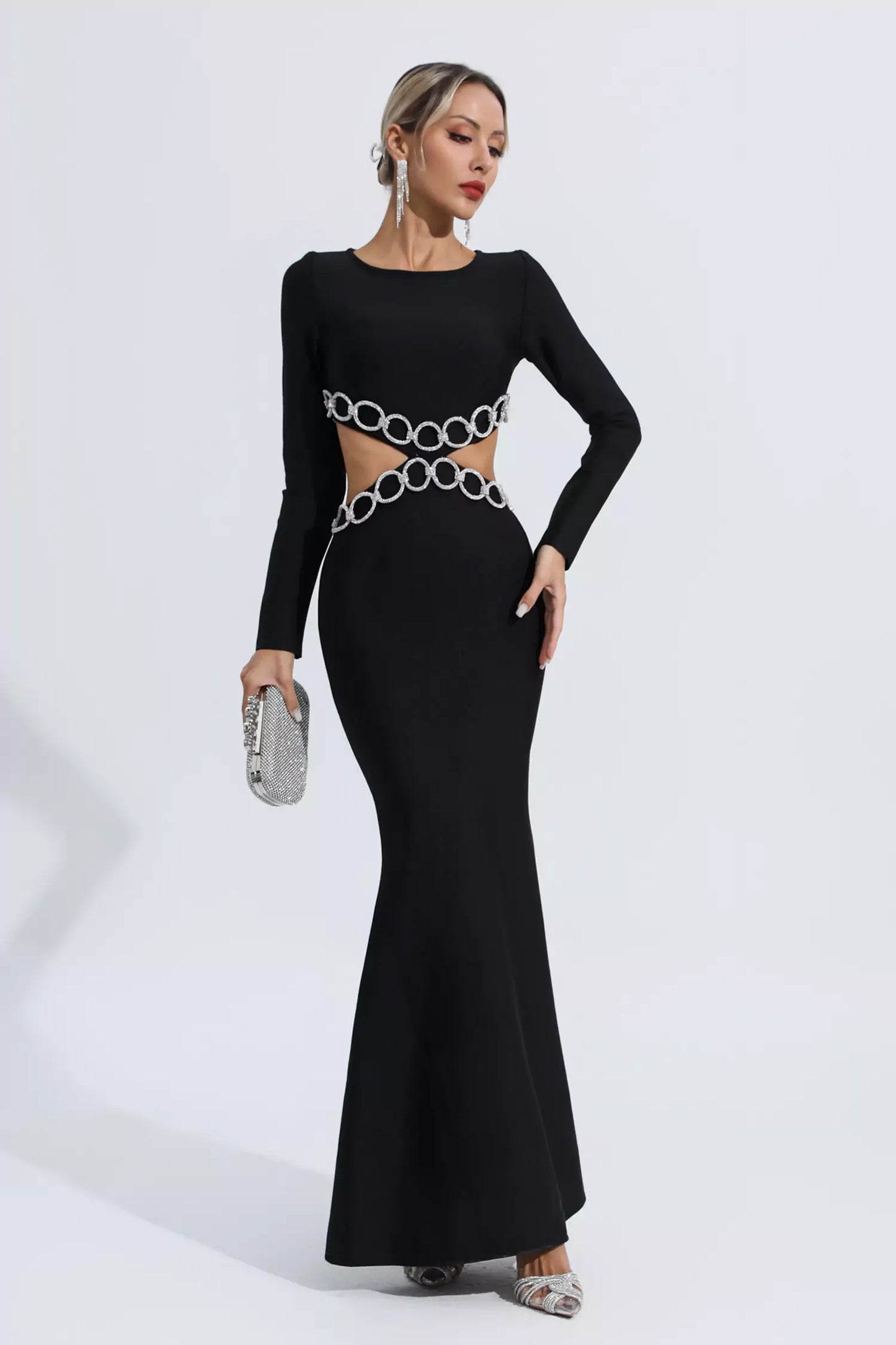 Effortlessly Elegant Dress with a Timeless Design