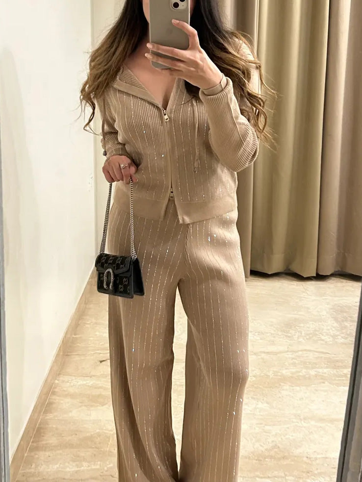 Well Tailored Cardigan with a Graceful Silhouette