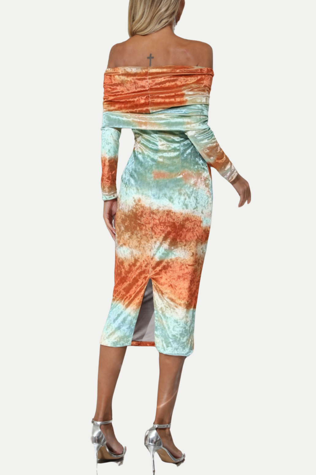 Classic Vintage & Enduringly Stylish Dress