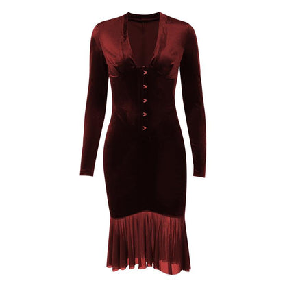 Classic Vintage Dress with a Flattering Fit