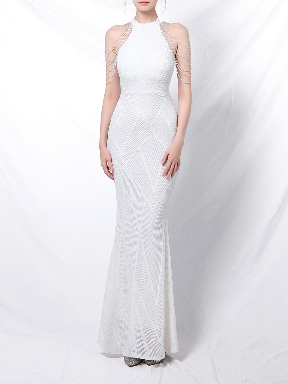 Beautifully Crafted Dress in a Classic Style