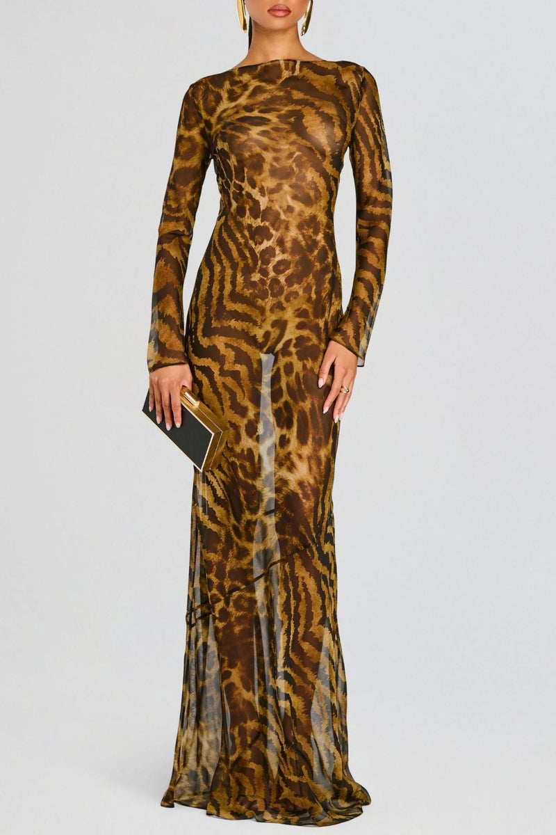 Beautifully Crafted Dress in a Classic Style