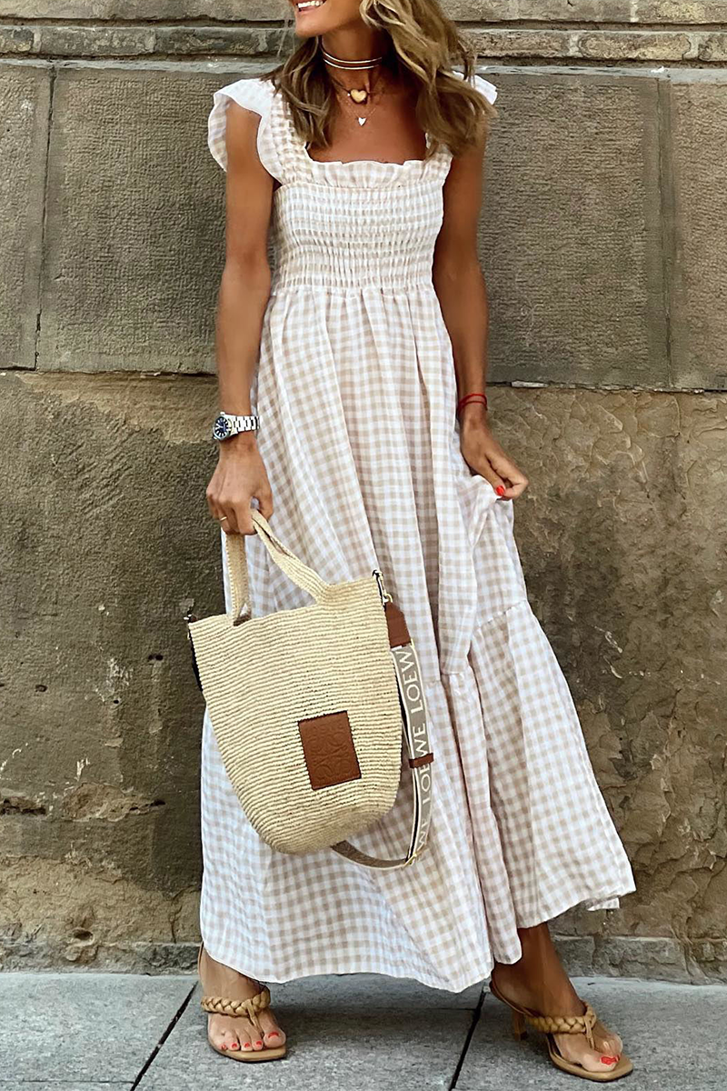 Beautifully Crafted Dress in a Classic Style