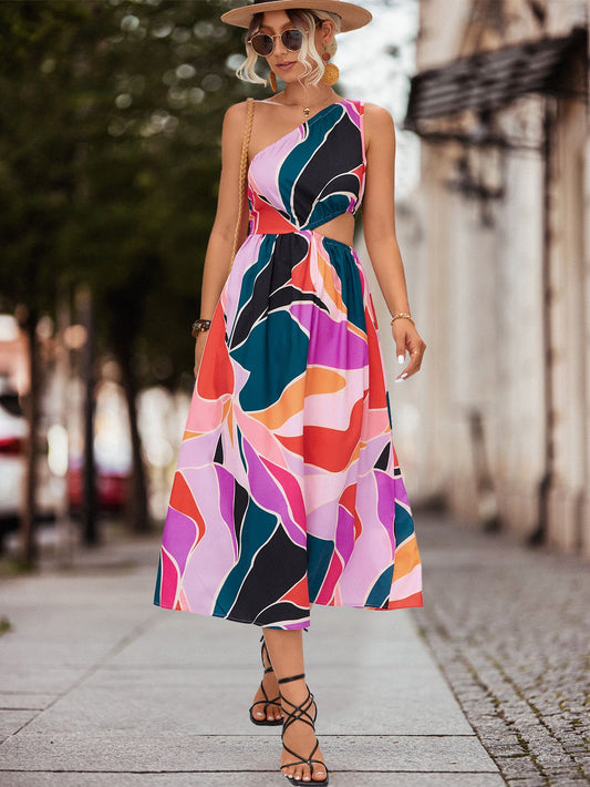 Gracefully Styled Dress for Any Occasion