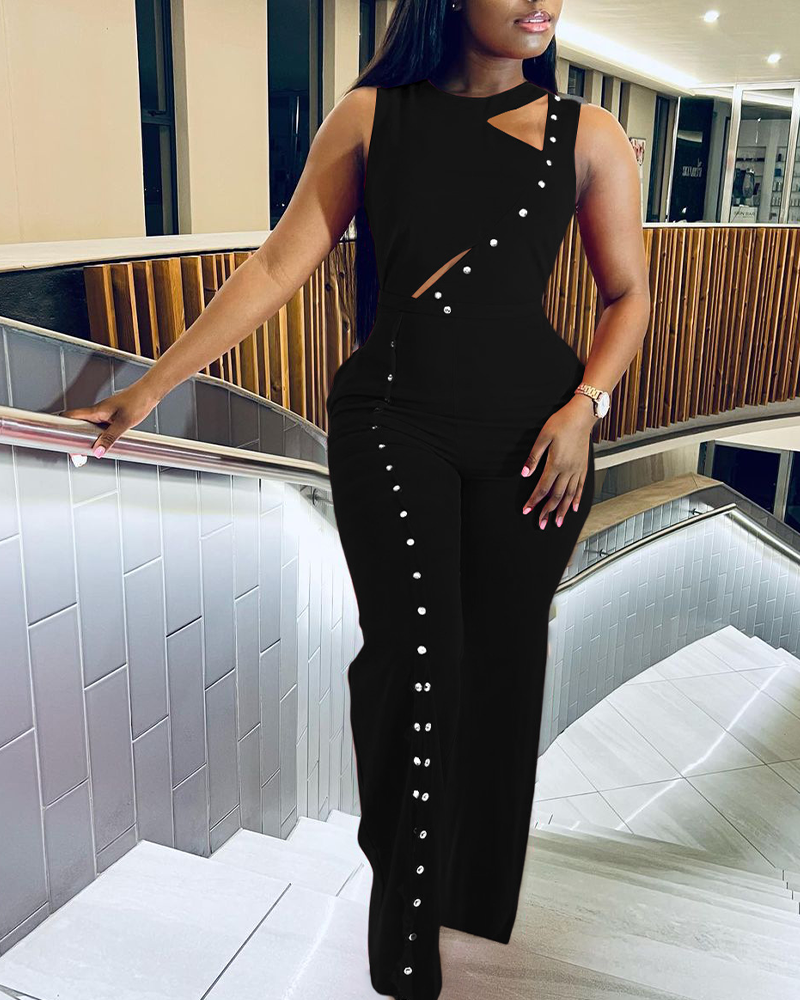 Sophisticated Garment with a Clean Classic Look