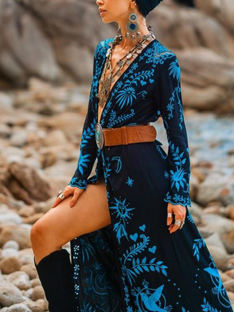 Classic Vintage & Enduringly Stylish Dress