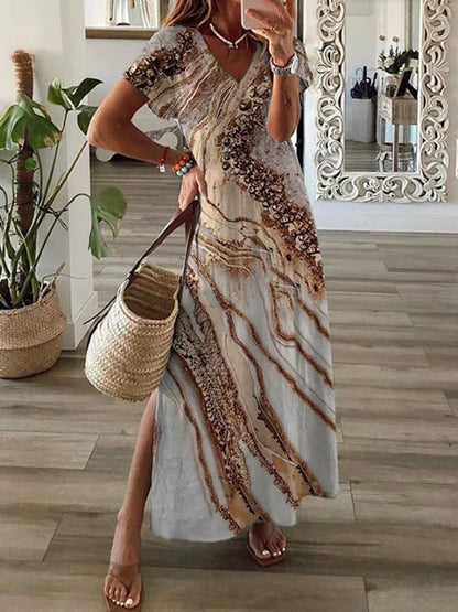Classic Vintage & Enduringly Stylish Dress