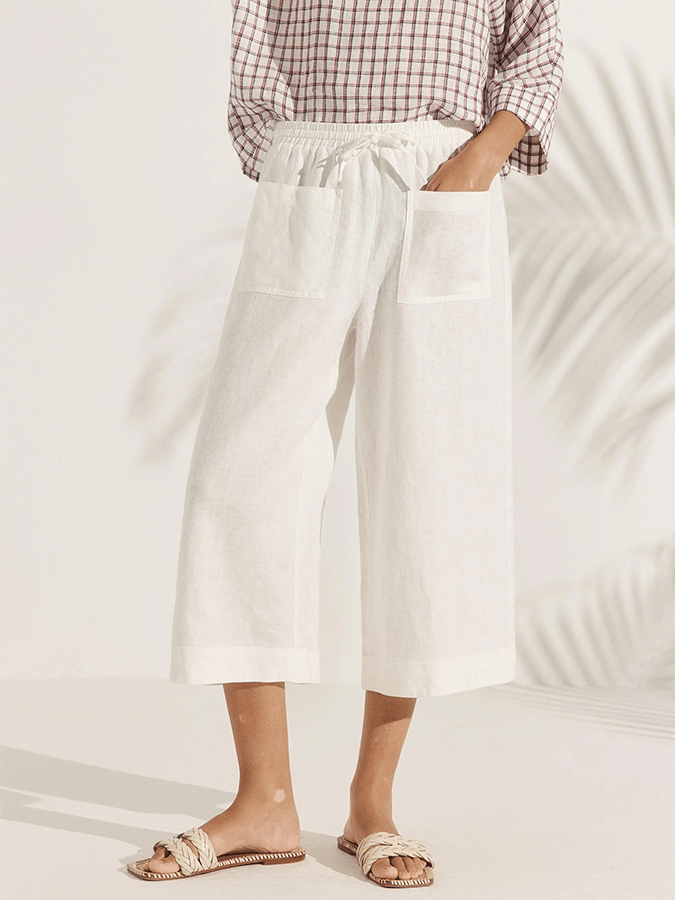 Elegantly Styled Pants for Everyday Wear