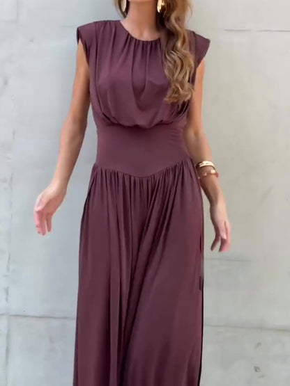 Beautifully Finished Garment in a Timeless Design
