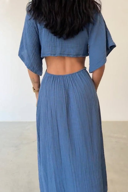 Effortlessly Elegant Dress with a Timeless Design