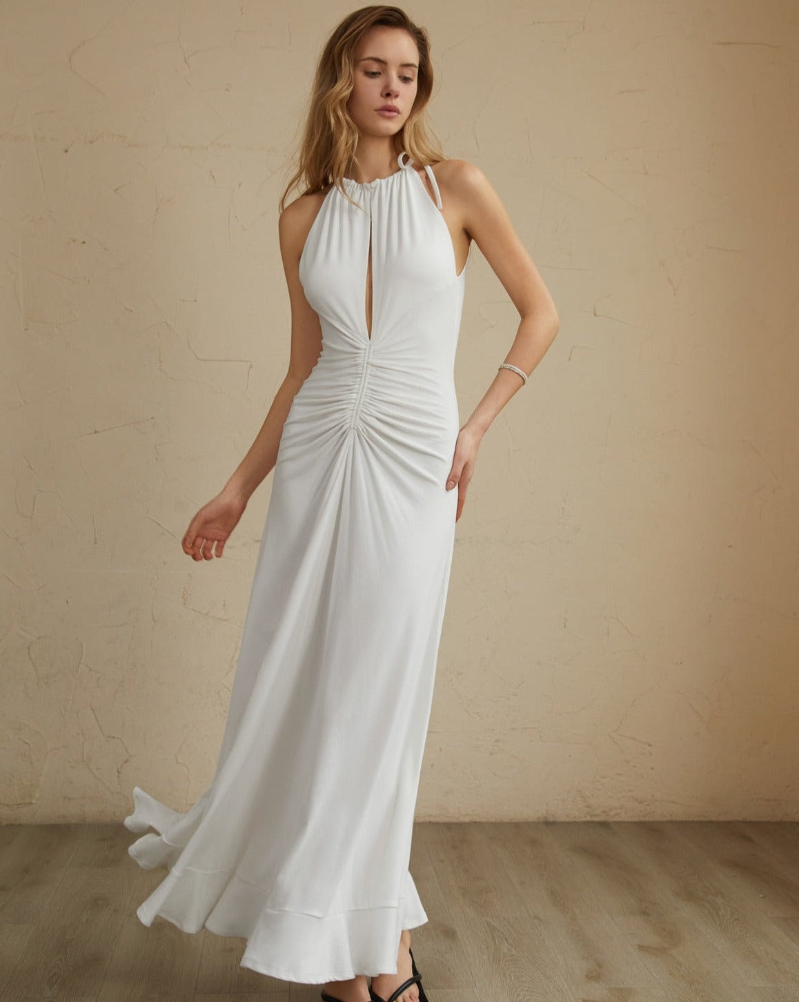 Polished Dress with an Effortless Classic Look