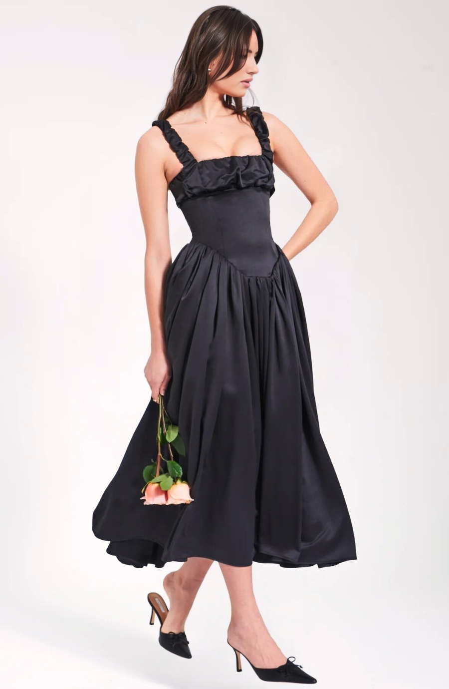 Classic Vintage Dress with a Flattering Fit