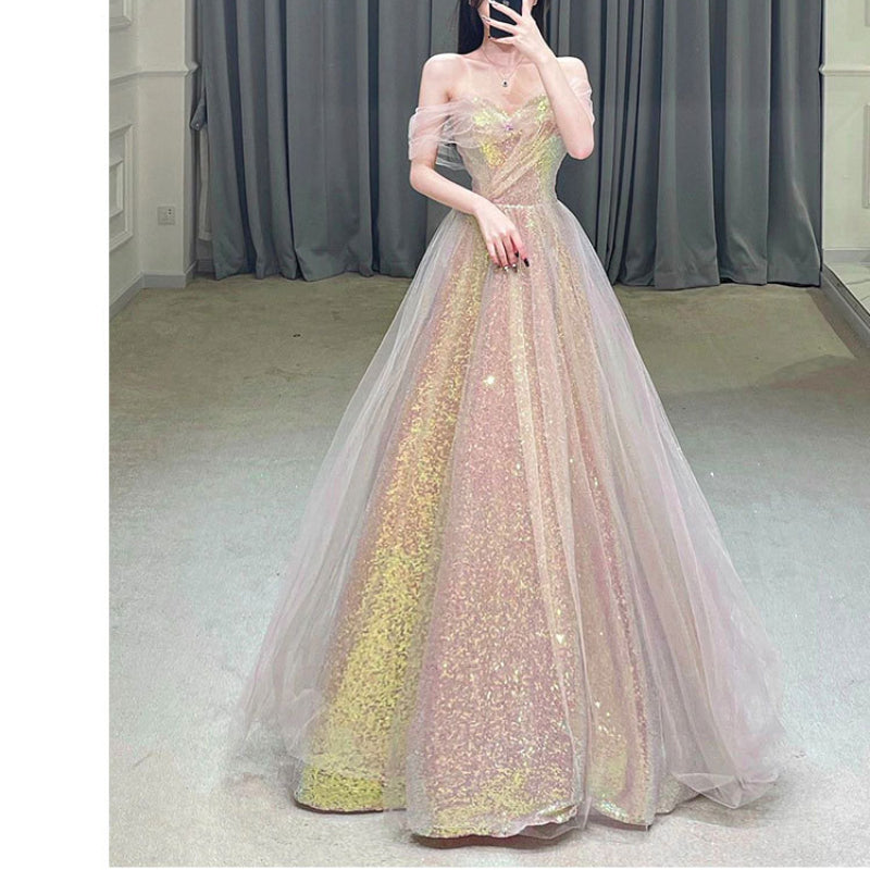Gracefully Styled Dress for Any Occasion