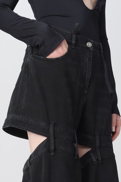 Effortlessly Elegant Garment with a Timeless Design