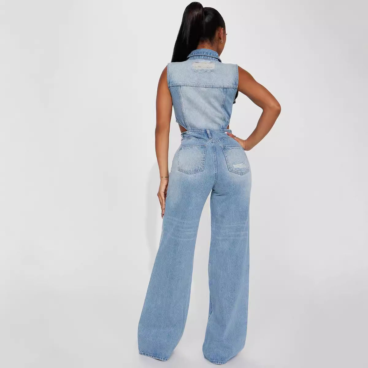 Beautifully Finished Garment in a Timeless Design
