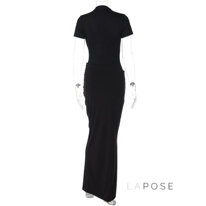 Beautifully Finished Dress in a Timeless Design