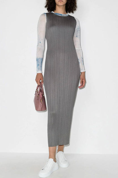 Polished Dress with an Effortless Classic Look