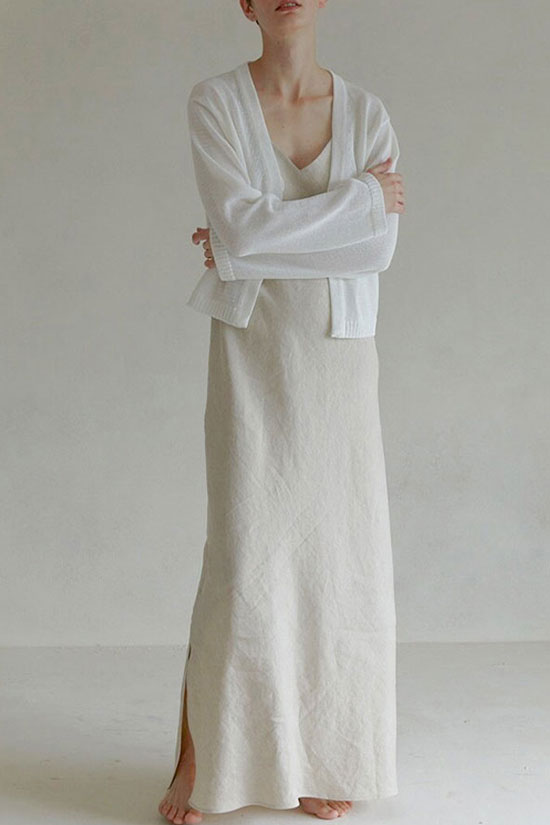 Beautifully Finished Dress in a Timeless Design