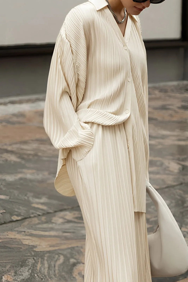 Classic Vintage Pants with a Flattering Fit