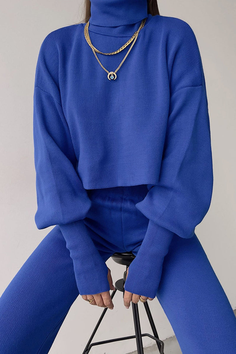 Classic Vintage Pants with a Flattering Fit