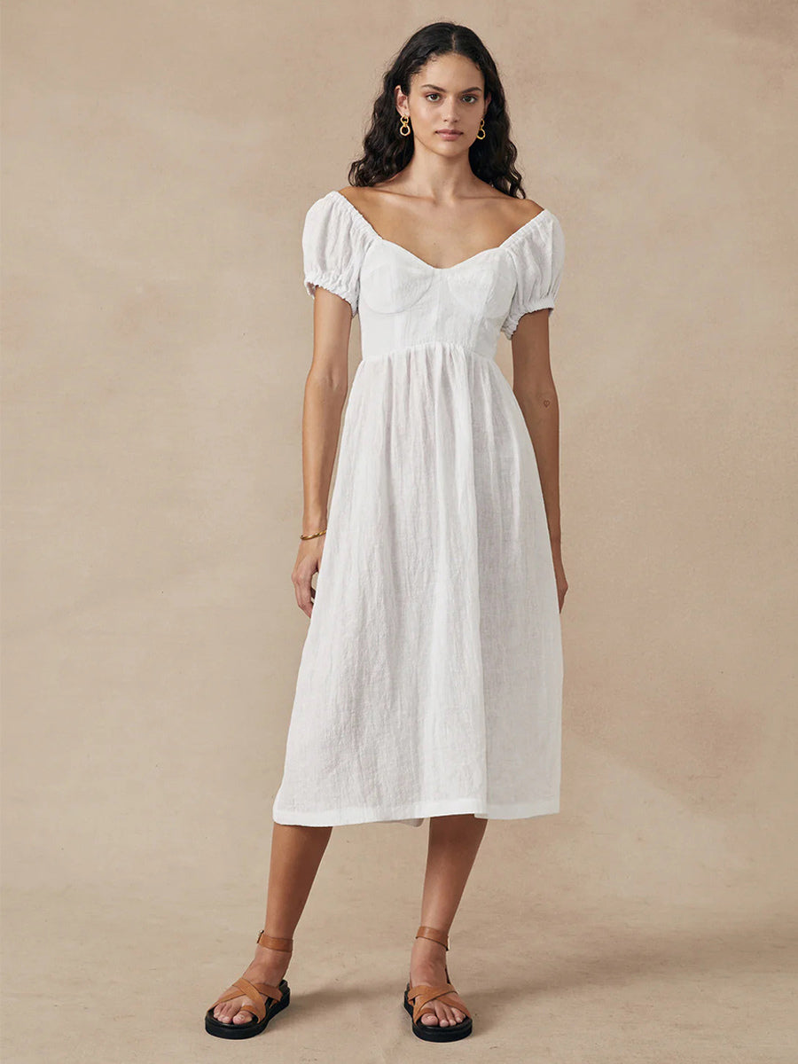 Polished Dress with an Effortless Classic Look