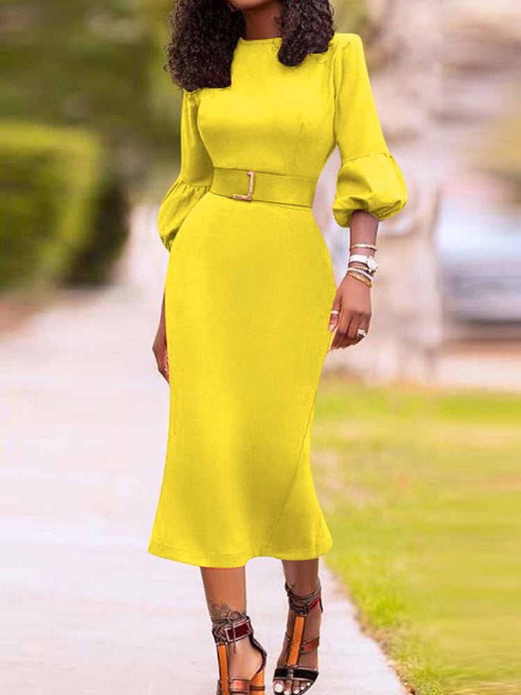 Effortlessly Elegant Dress with a Timeless Design