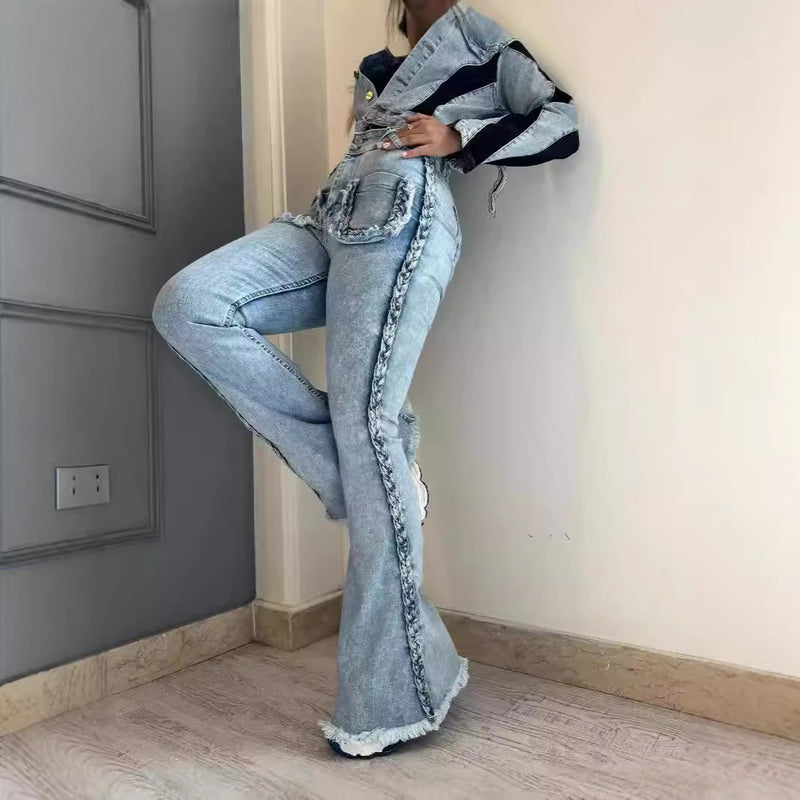 Effortlessly Elegant Pants with a Timeless Design