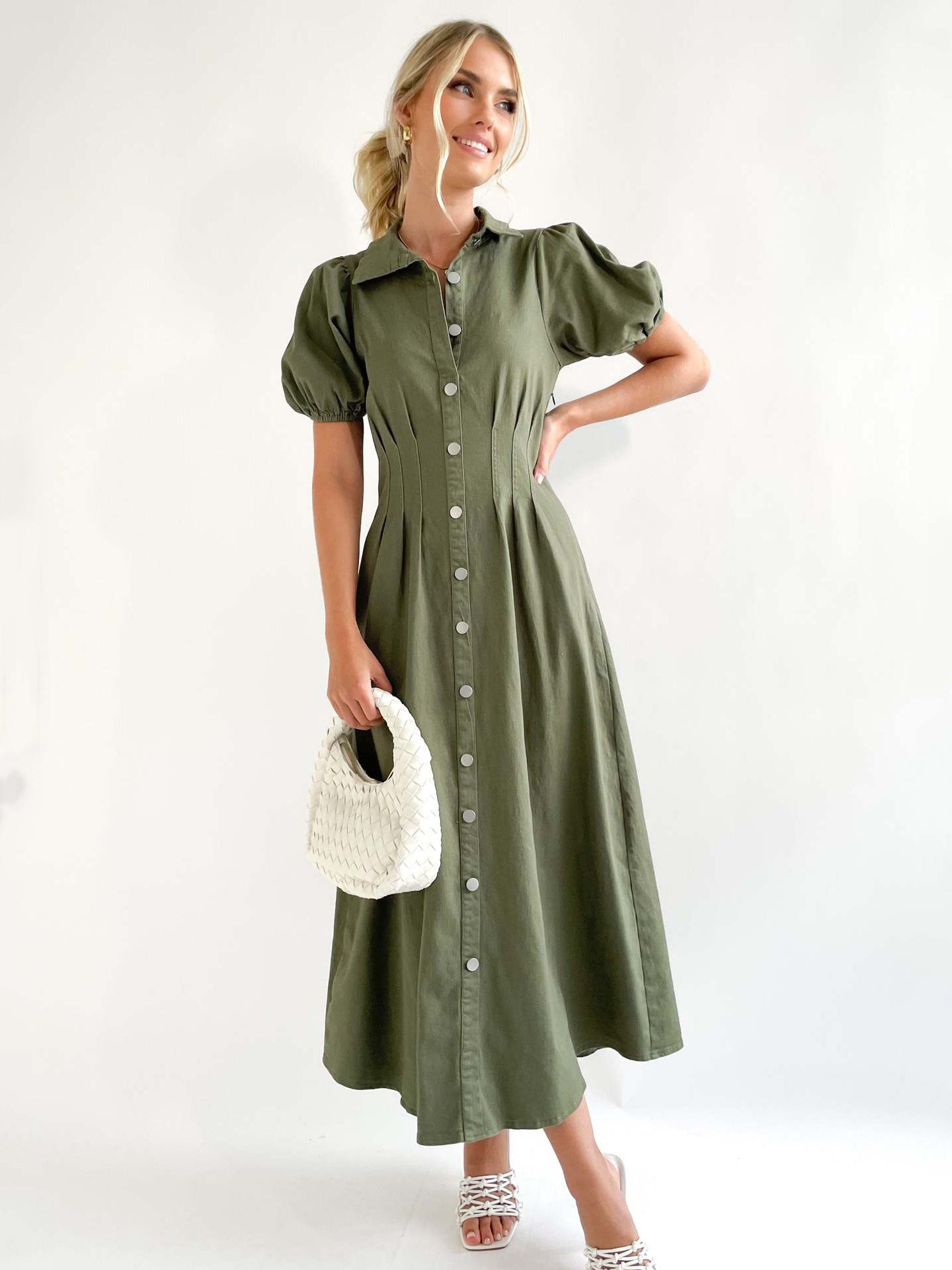 Classic Vintage & Enduringly Stylish Dress