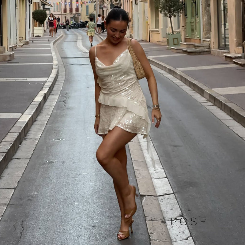 Beautifully Crafted Dress in a Classic Style