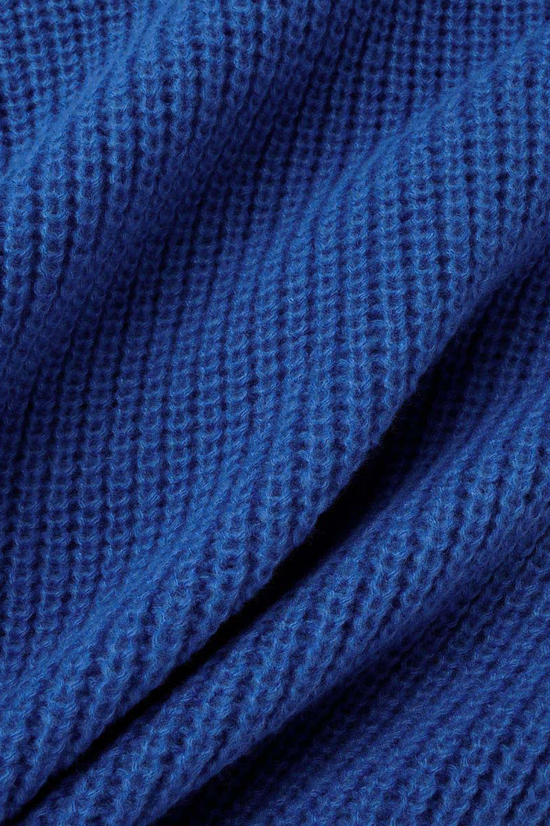 Beautifully Finished Sweater in a Timeless Design