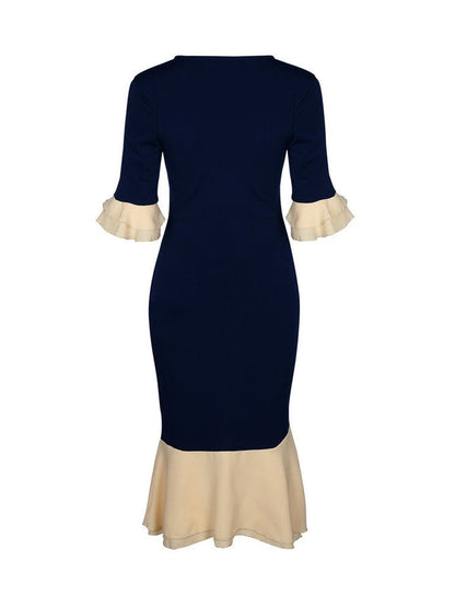 Classic Vintage Dress with a Flattering Fit