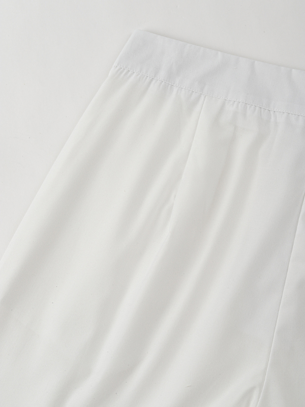 Gracefully Styled Pants for Any Occasion