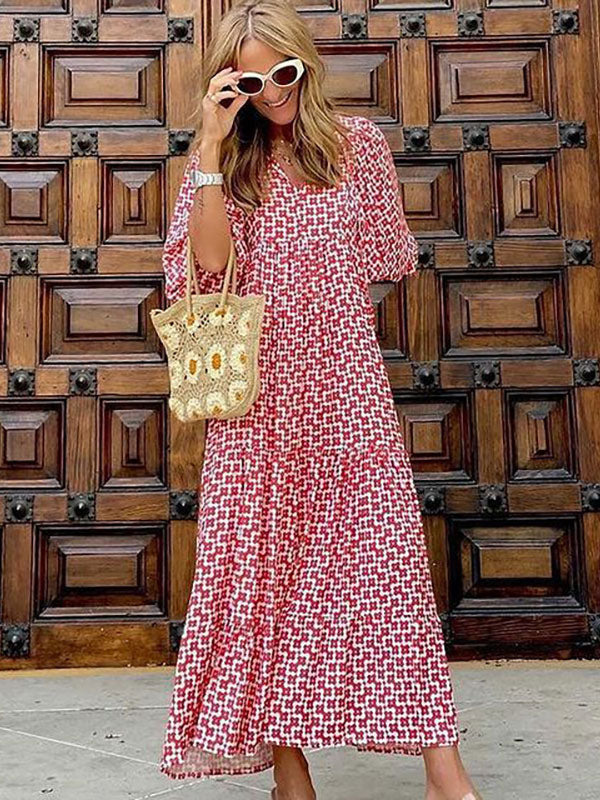 Classic Vintage Dress with a Flattering Fit