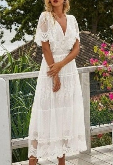 Beautifully Crafted Dress in a Classic Style